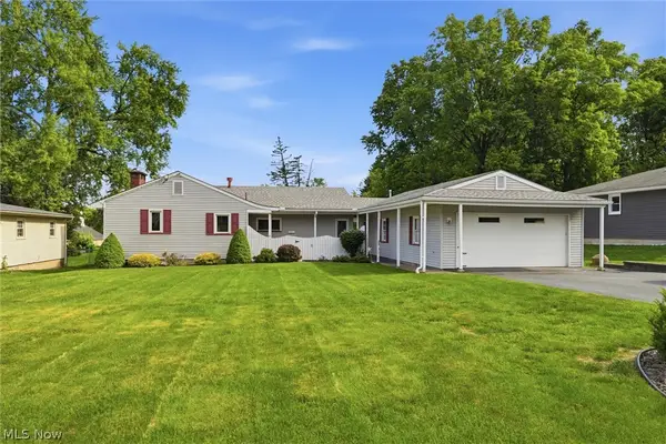 150 7th Street, Columbiana, OH 44408