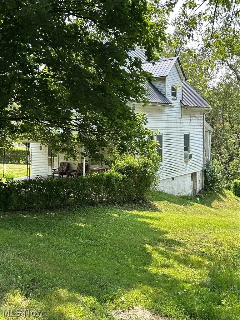 124 Front Street, Amsterdam, OH 43903 - #3