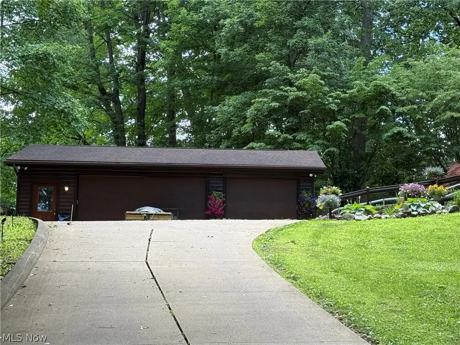 2653 Constance Drive, Millersburg, OH 44654 - #3