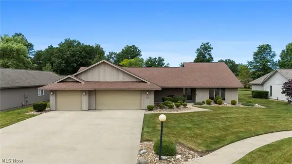 32672 Heron Circle, North Ridgeville, OH 44039