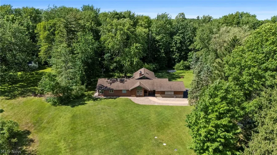 34995 Miles Road, Moreland Hills, OH 44022 - #3