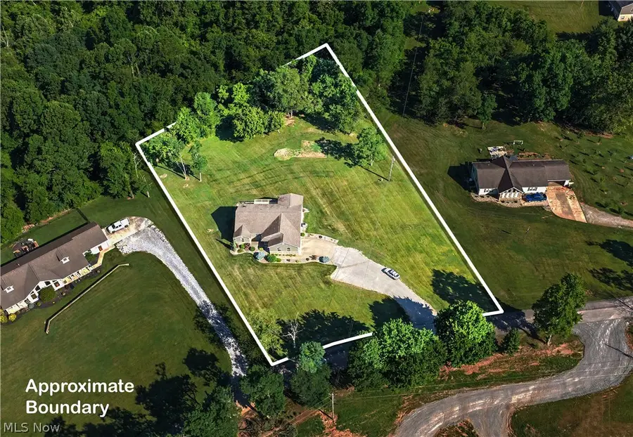 805 Wynncrest Drive, Marietta, OH 45750 - #2