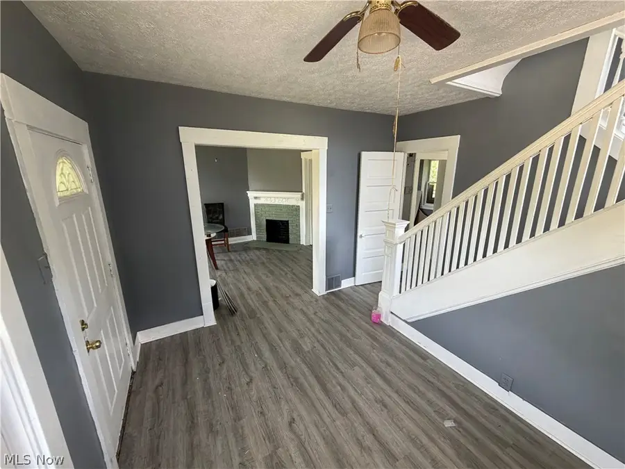 1205 E 111th Street, Cleveland, OH 44108 - #2