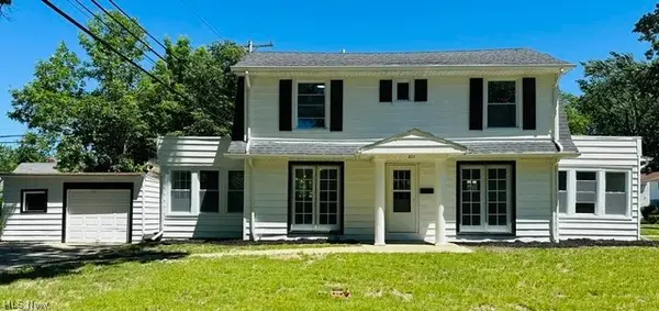 311 E 241st E Street, Euclid, OH 44123