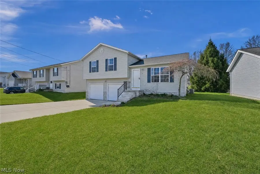 685 W Lake Street, Ravenna, OH 44266 - #2