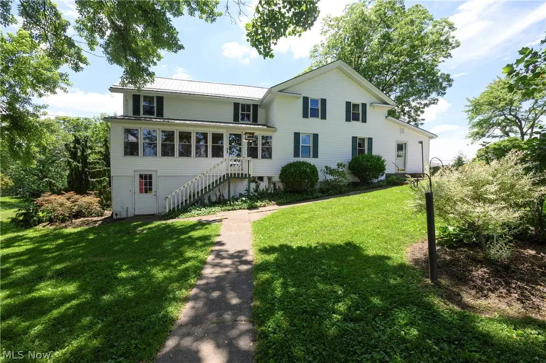 12201 King Church Nw Avenue, Uniontown, OH 44685 - #1