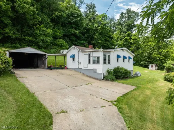 23339 W 23rd Street, Bellaire, OH 43906