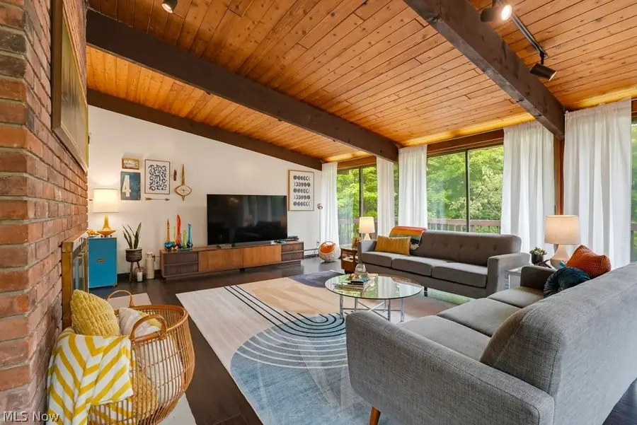 8886 Southbrook Trail, Chagrin Falls, OH 44023 - #3