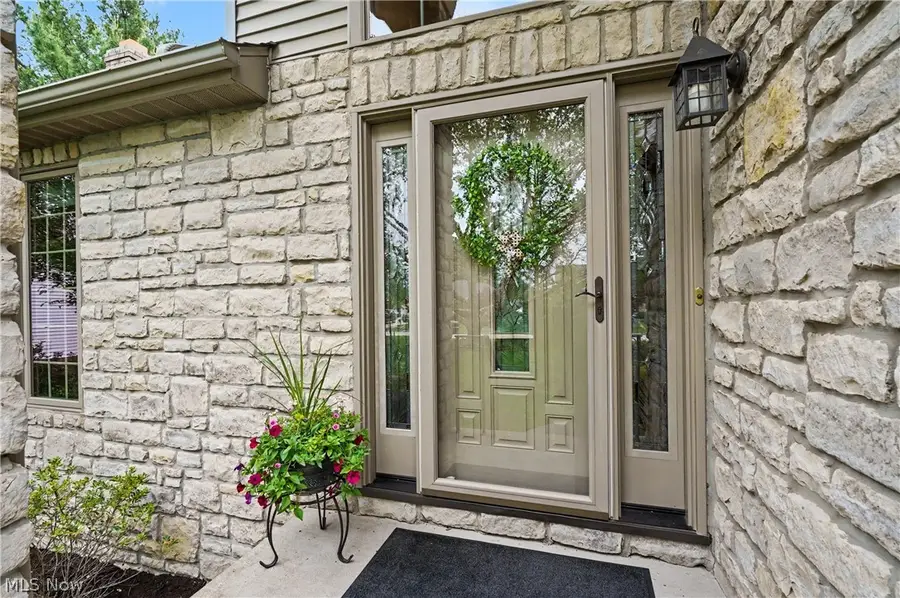 10143 Bissell Drive, Twinsburg, OH 44087 - #3