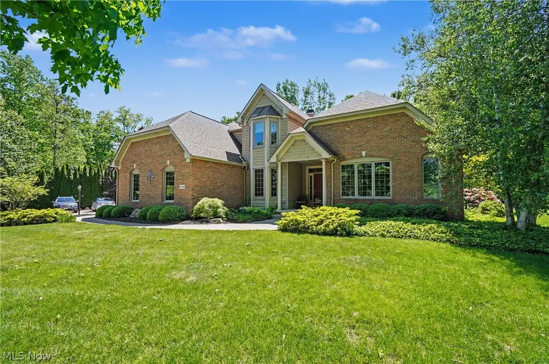 1250 Woodsview Drive, Akron, OH 44313 - #1