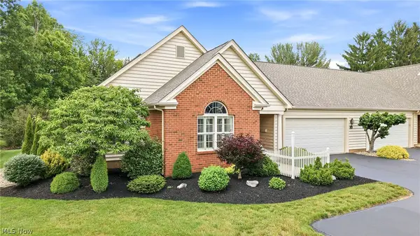 149 Village Court, Columbiana, OH 44408