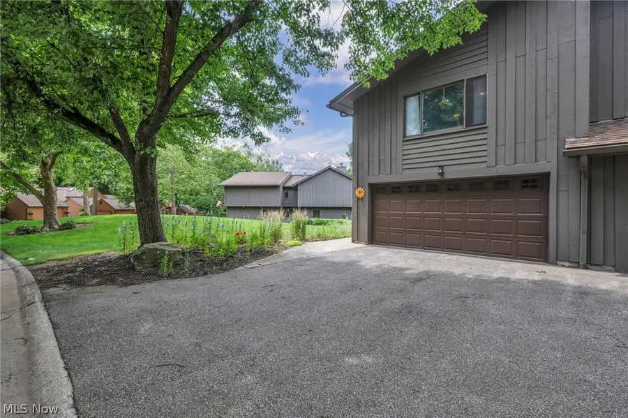 7444 Millrace Lane, Sagamore Hills, OH 44067 - #3