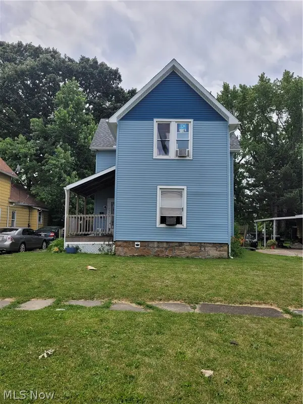 205 W 22nd Street, Lorain, OH 44052
