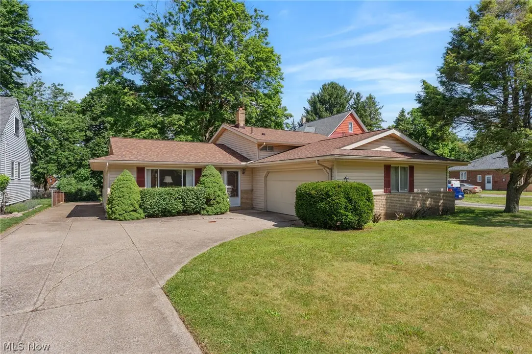 21820 Mastick Road, Fairview Park, OH 44126 - #1