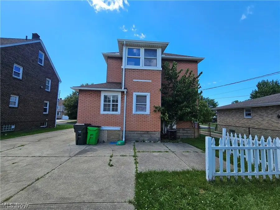 875 E 236th Street, Euclid, OH 44123 - #2