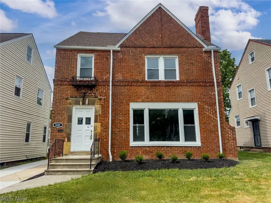 3601 Tullamore Road, Cleveland Heights, OH 44118 - #2