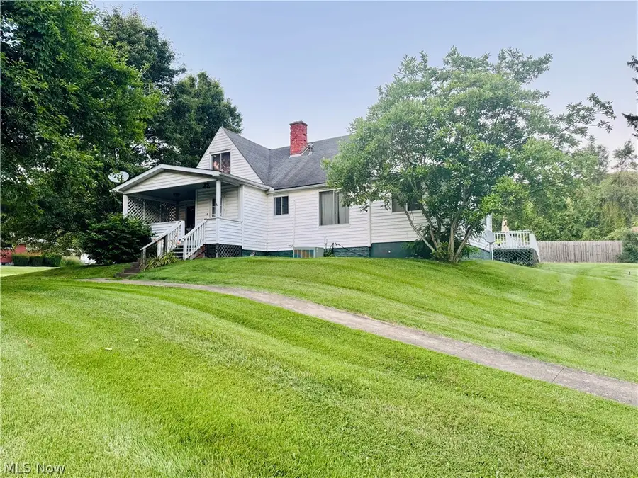 956 Braun Road, Belpre, OH 45714 - #2