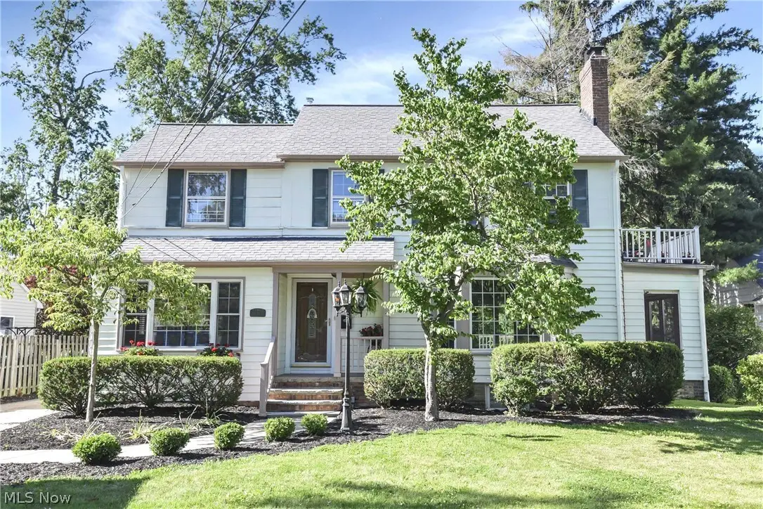28302 W Oviatt Road, Bay Village, OH 44140 - #1