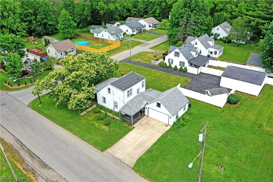 1406 Mazda Ne Avenue, Warren, OH 44483 - #2