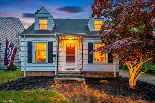 1307 Gordon Road, Lyndhurst, OH 44124