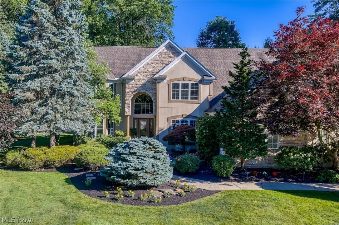 5808 Pinehurst Court, Highland Heights, OH 44143 - #1