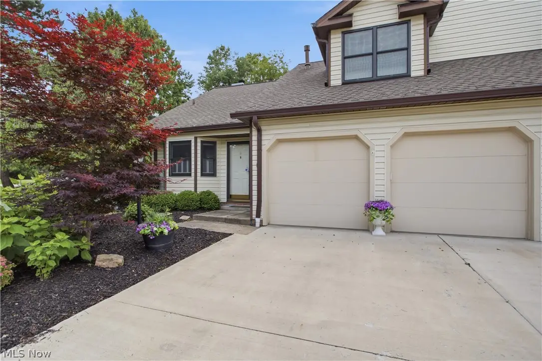 700 Hampton Circle #8, Aurora, OH 44202 - #1