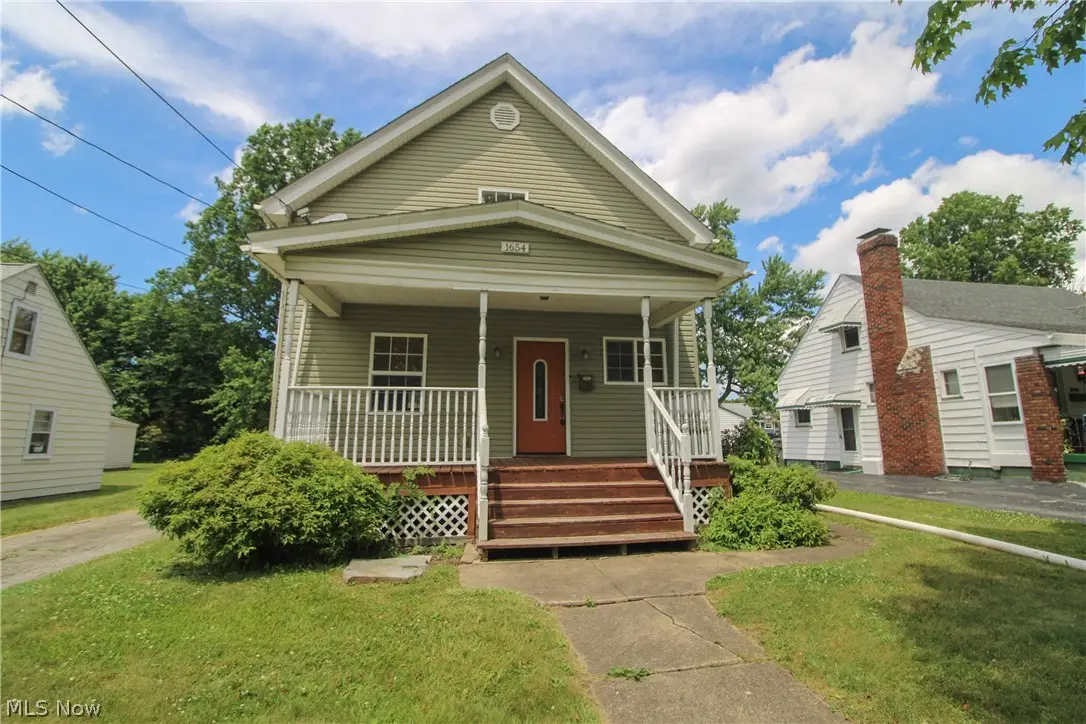 1654 Everett Avenue, Poland, OH 44514 - #1