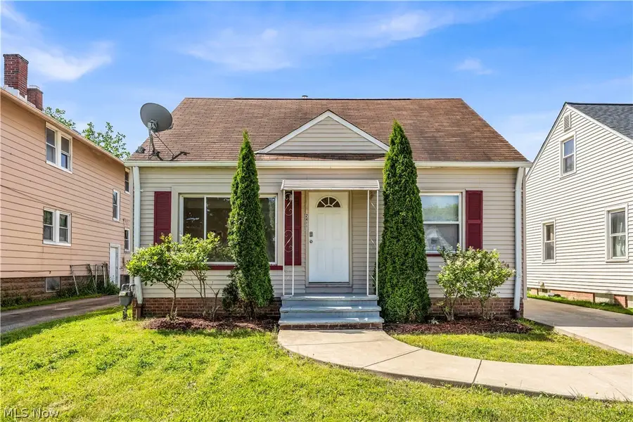 2411 Brookdale Avenue, Parma, OH 44134 - #2