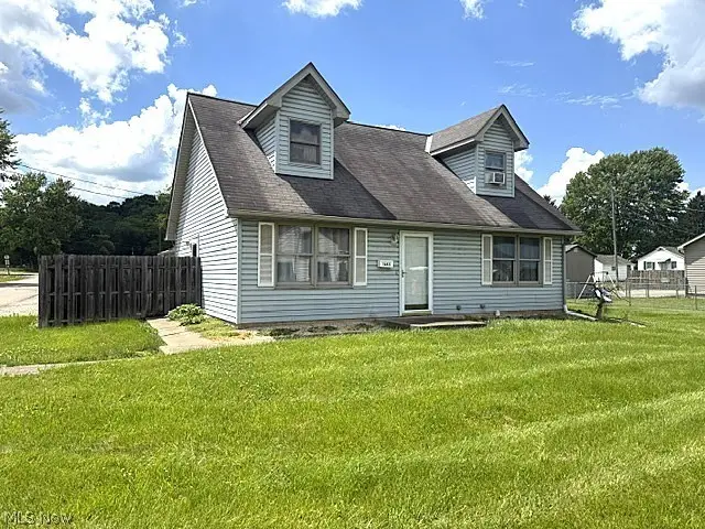 1645 Pine Street, Zanesville, OH 43701 - #1