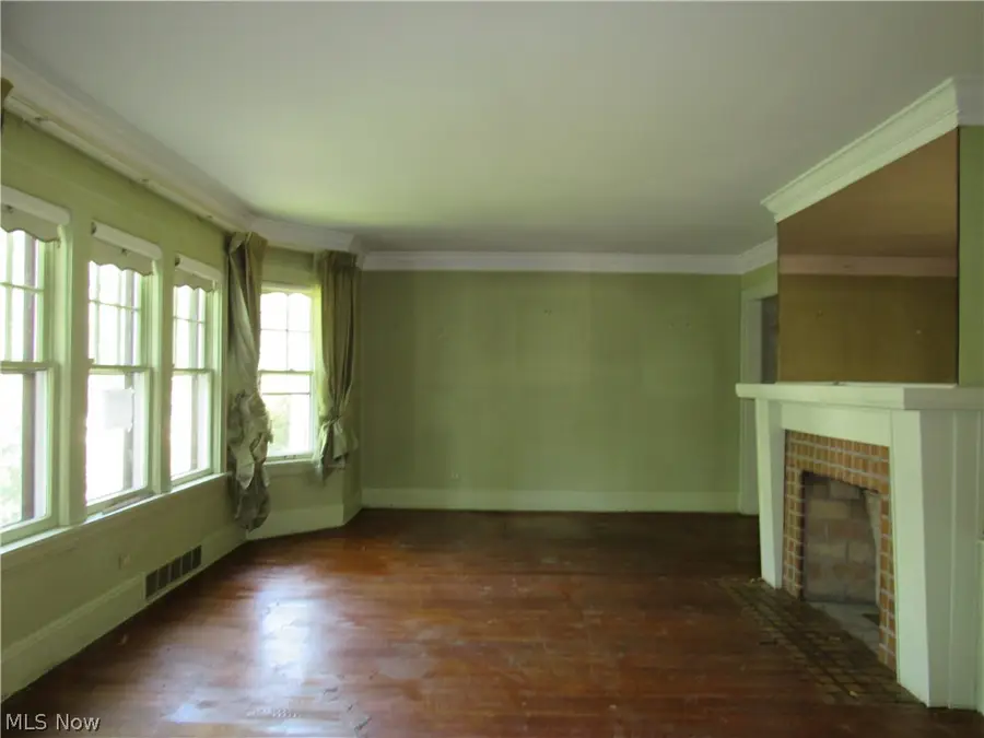 3256 Dellwood Road, Cleveland Heights, OH 44118 - #2