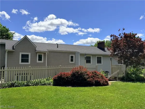 11056 State Route 44 #M, Mantua, OH 44255