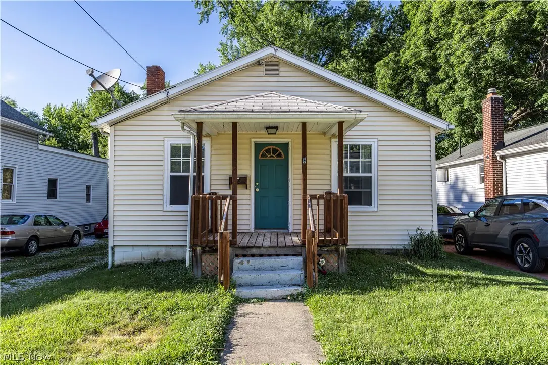 143 E Central Avenue, Ravenna, OH 44266 - #1