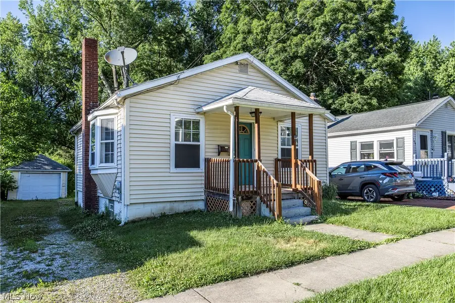 143 E Central Avenue, Ravenna, OH 44266 - #3