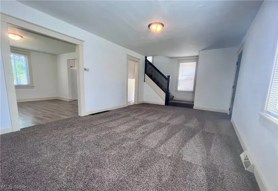 315 Indiana Avenue, McDonald, OH 44437 - #3