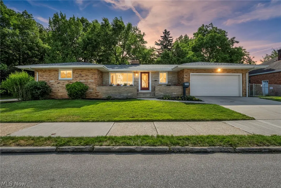 10910 Edgepark Drive, Garfield Heights, OH 44125 - #1