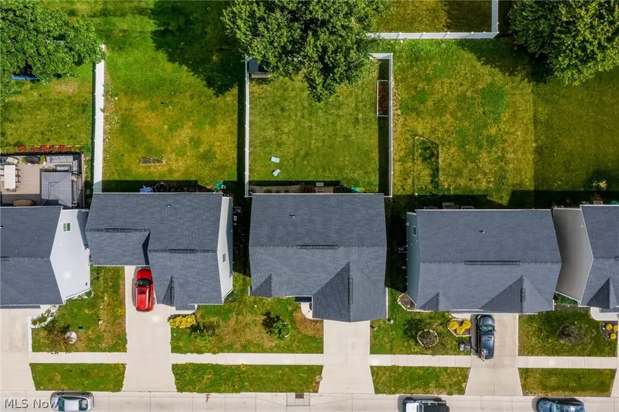 4636 Erhart Drive, Lorain, OH 44053 - #3
