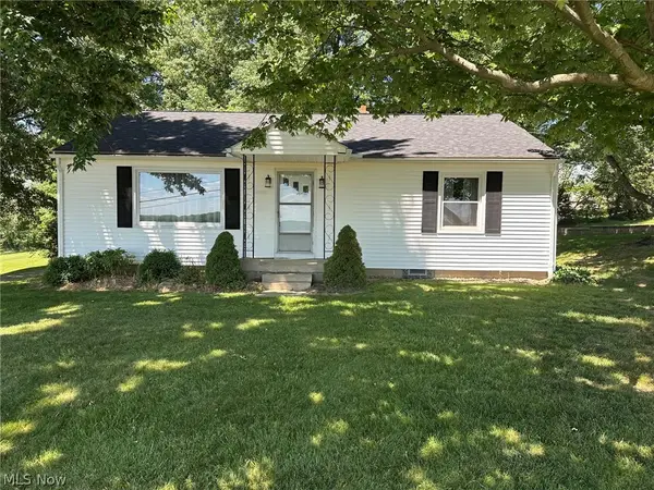 10998 N Mt Eaton Road, Marshallville, OH 44645