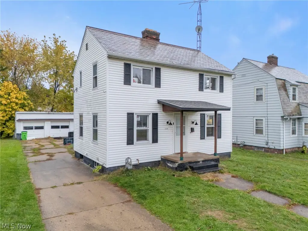 834 Devine Street, Alliance, OH 44601 - #1