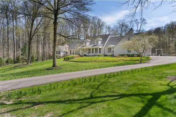 9823 Music Street, Novelty, OH 44072