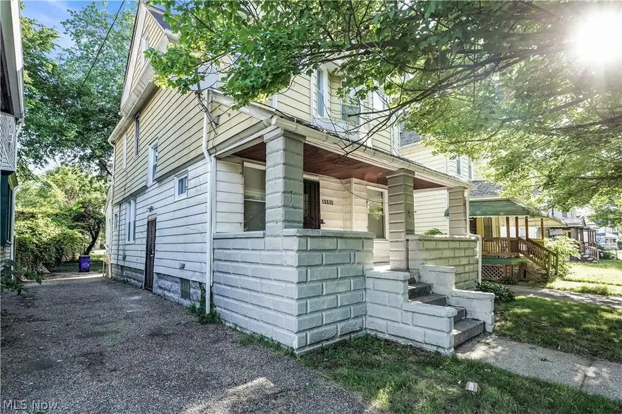 10835 Hampden Avenue, Cleveland, OH 44108 - #2