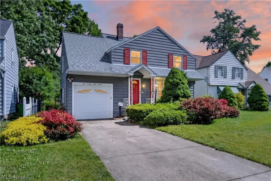 19811 Shakerwood Road, Warrensville Heights, OH 44122 - #3
