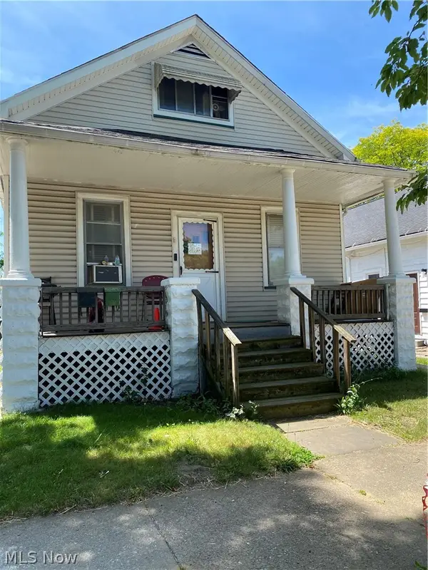6622 Lansing, Cleveland, OH 44105