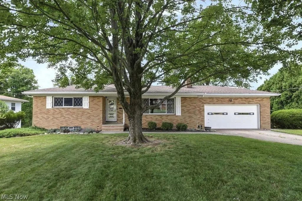 8756 Royalhaven Drive, North Royalton, OH 44133 - #1