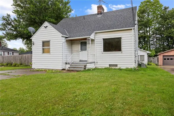 406 Root Road, Lorain, OH 44052