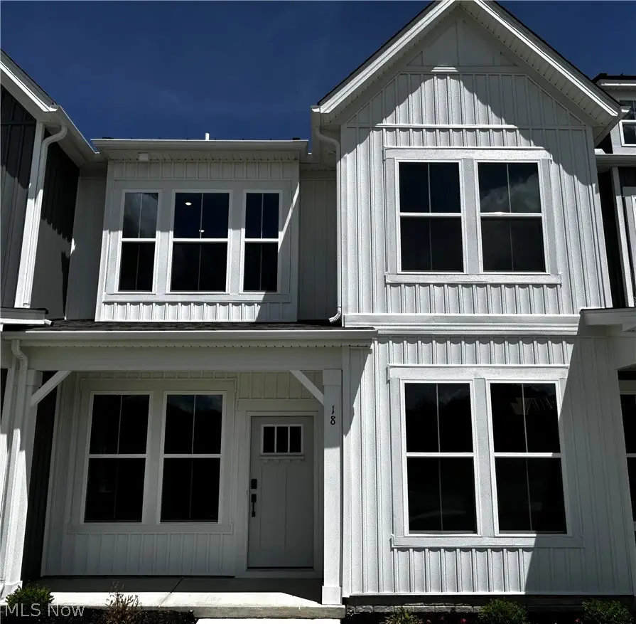 18 Paige Lane, Hudson, OH 44236 - #1