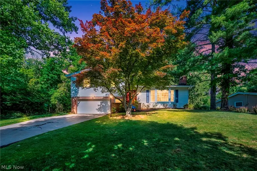 6827 Cranbrook Drive, Brecksville, OH 44141 - #3