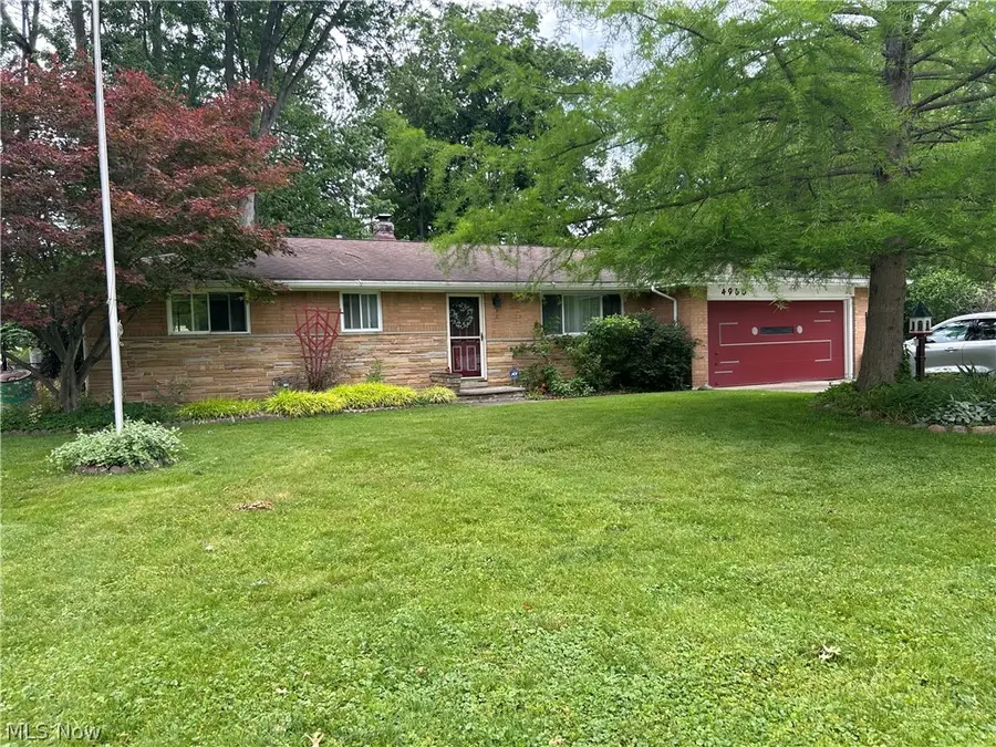 4960 W Park Drive, North Olmsted, OH 44070 - #2