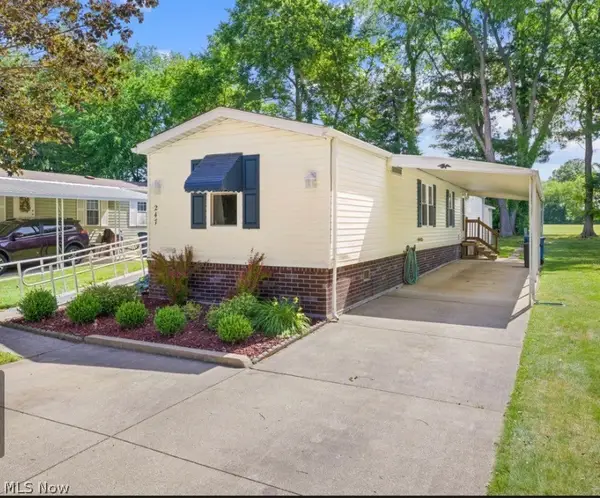 247 C Sw Street, Navarre, OH 44662