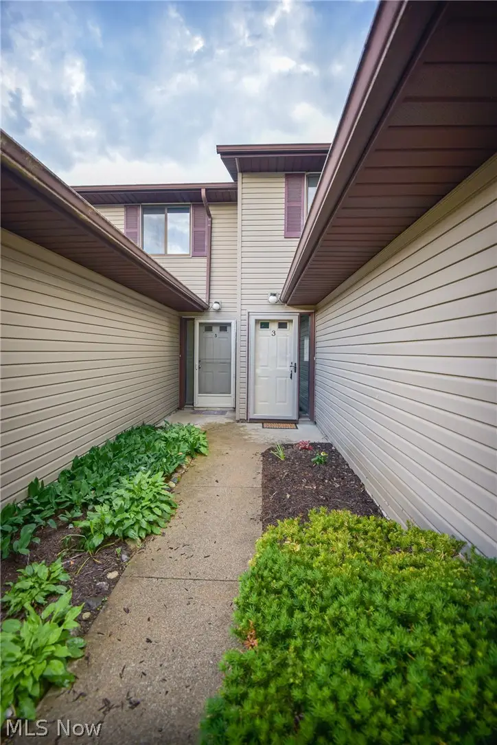 110 Greenwich Road #3, Seville, OH 44273 - #2