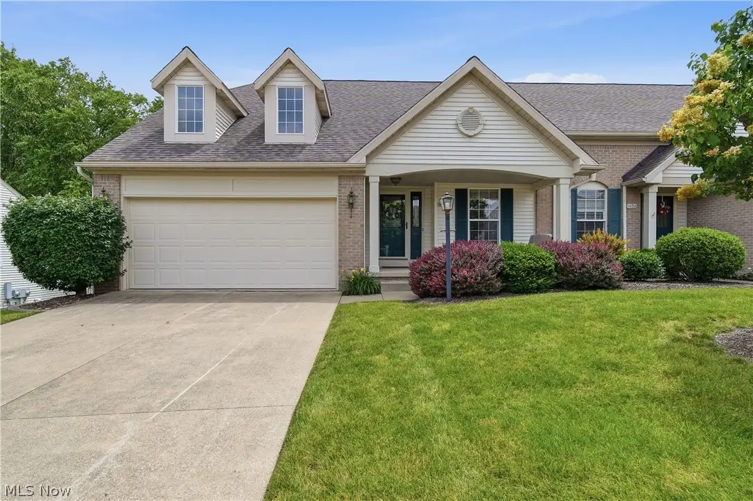 1652 Southpointe Ne Circle, Canton, OH 44714 - #1